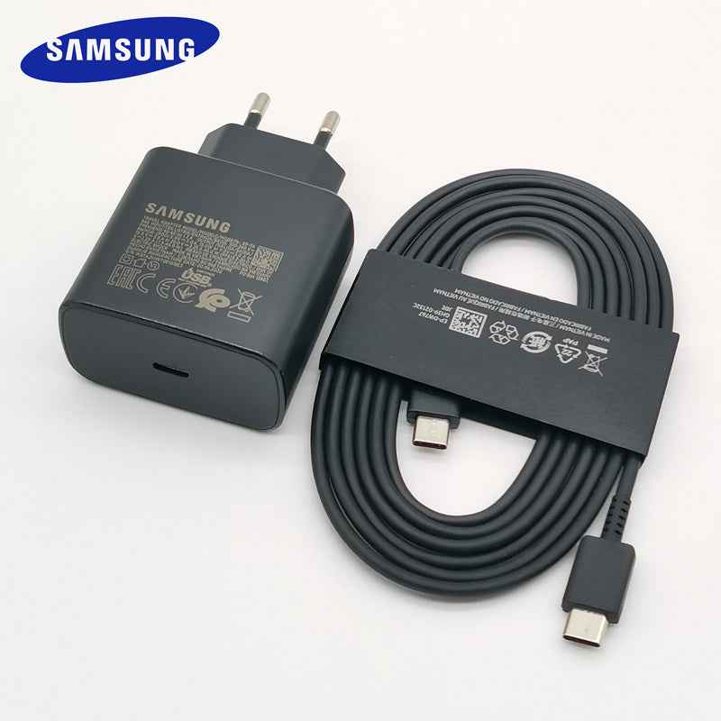 45W USB-C Fast Charger — Compact Travel Adapter